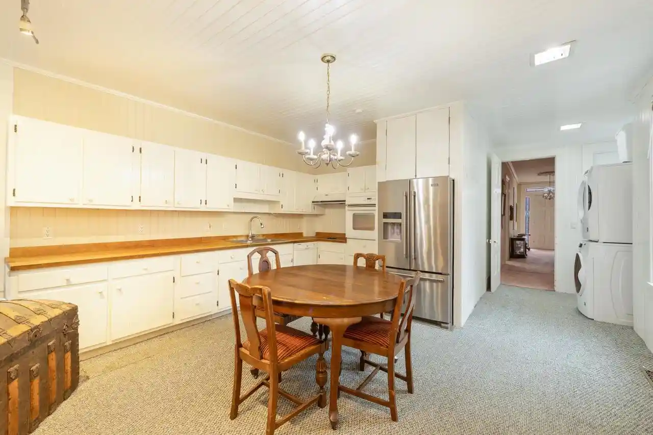 2nd image of 825 Oak Street Street, Wisconsin Dells, WI 53965 | MLS# 2028998