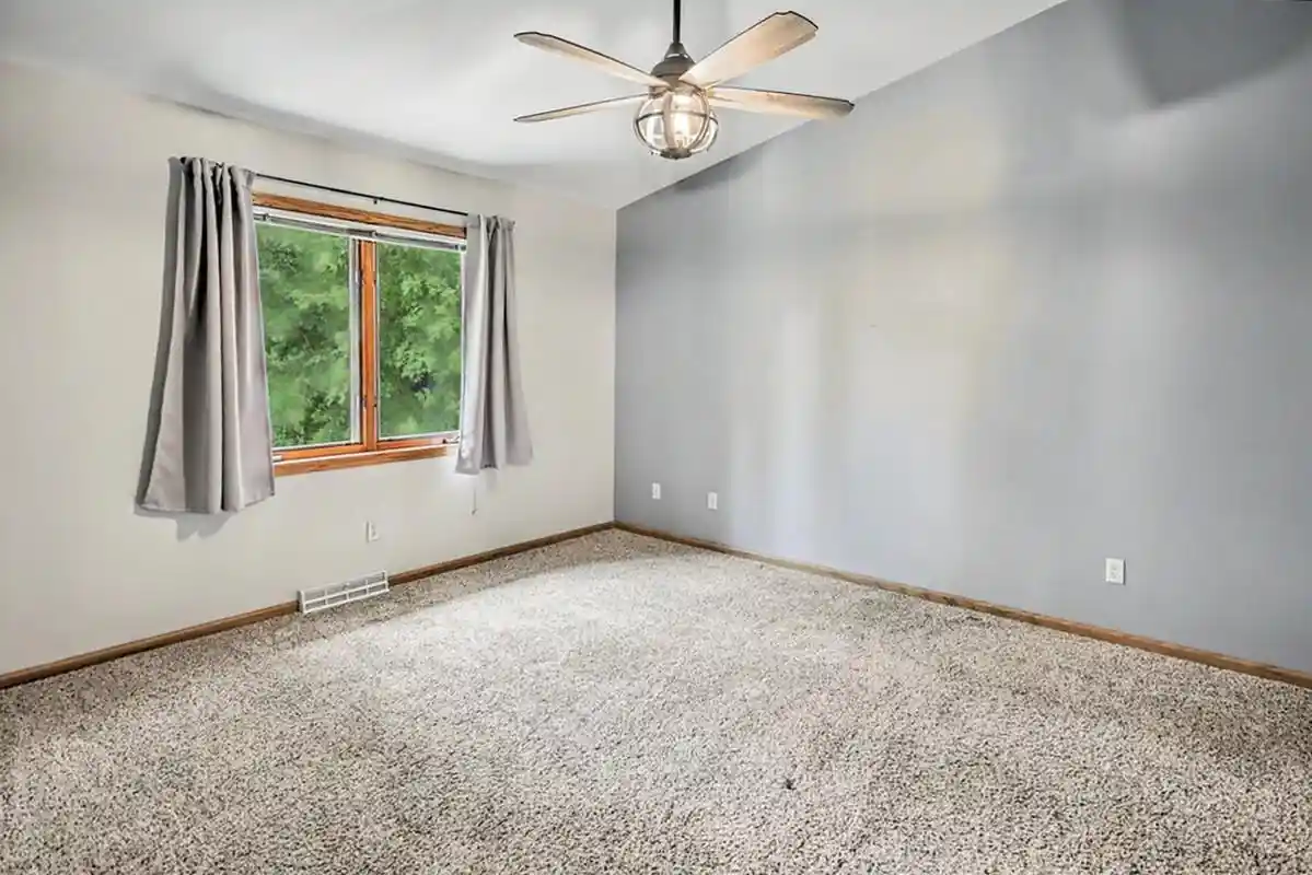 5th image of 2211 Wood View Dr Dr, Stoughton, WI 53589 | MLS# 2028999