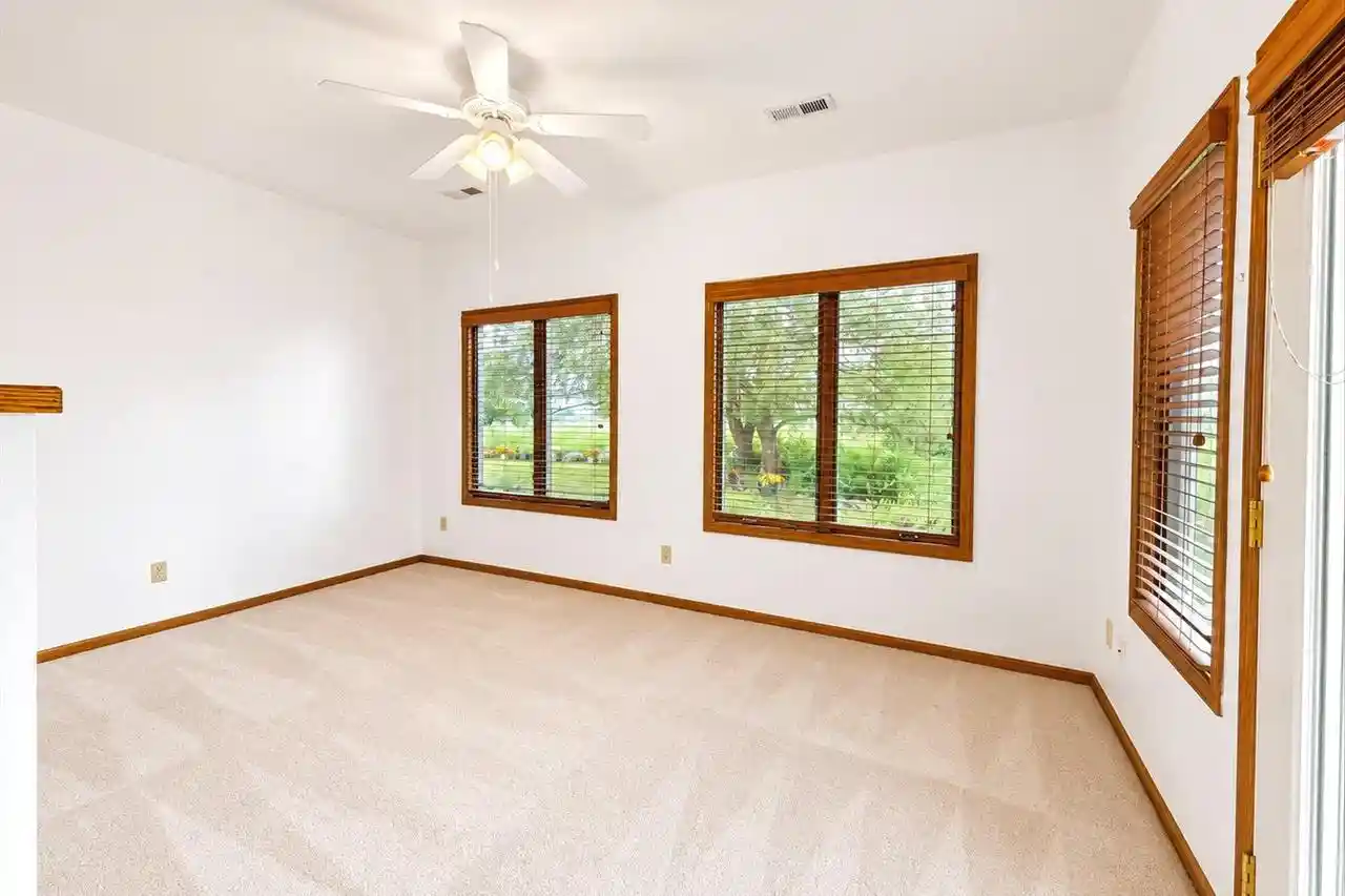 4th image of 400 S Rice Street Street #18, Whitewater, WI 53190 | MLS# 1973513