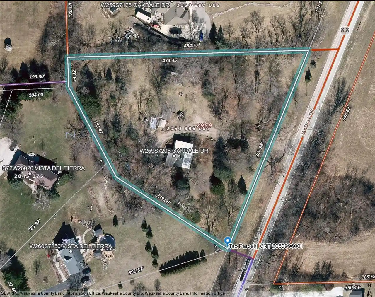 1st image of W259s7205 Oakdale Dr Dr, Waukesha, WI 53189 | MLS# 1973525