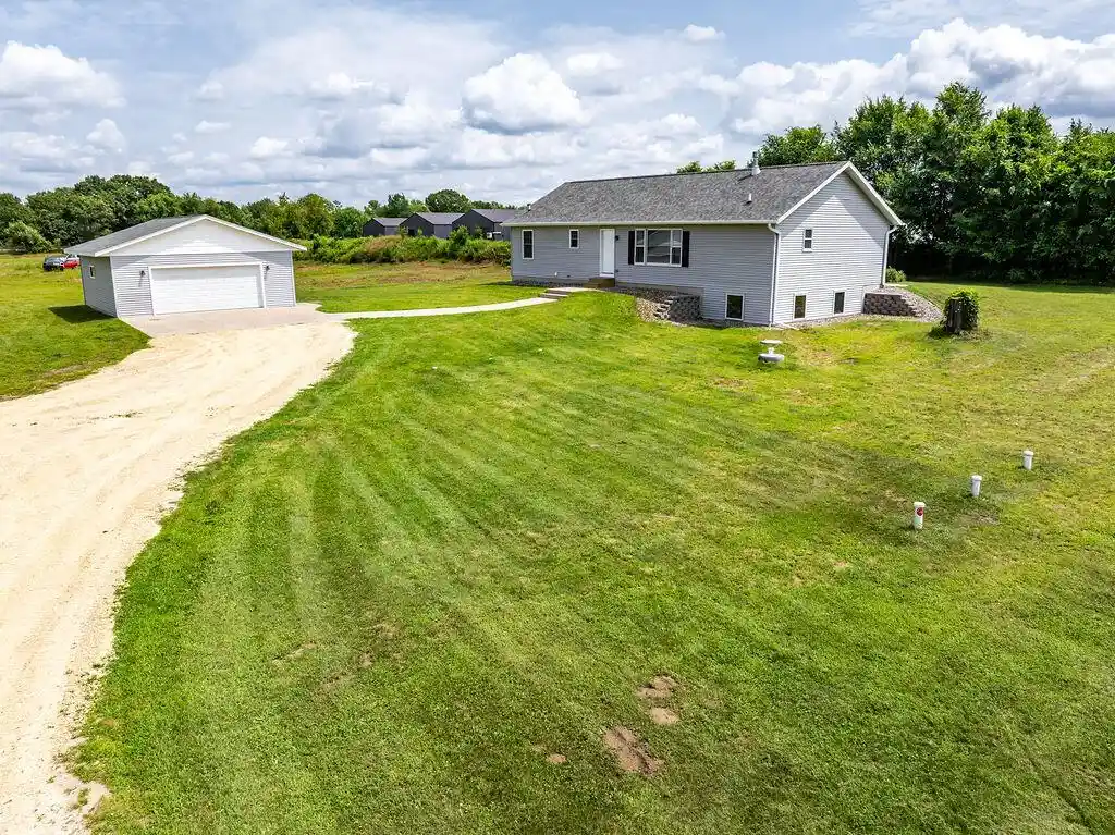1st image of W8320 County Road Z, Onalaska, WI 54650 | MLS# 1973527