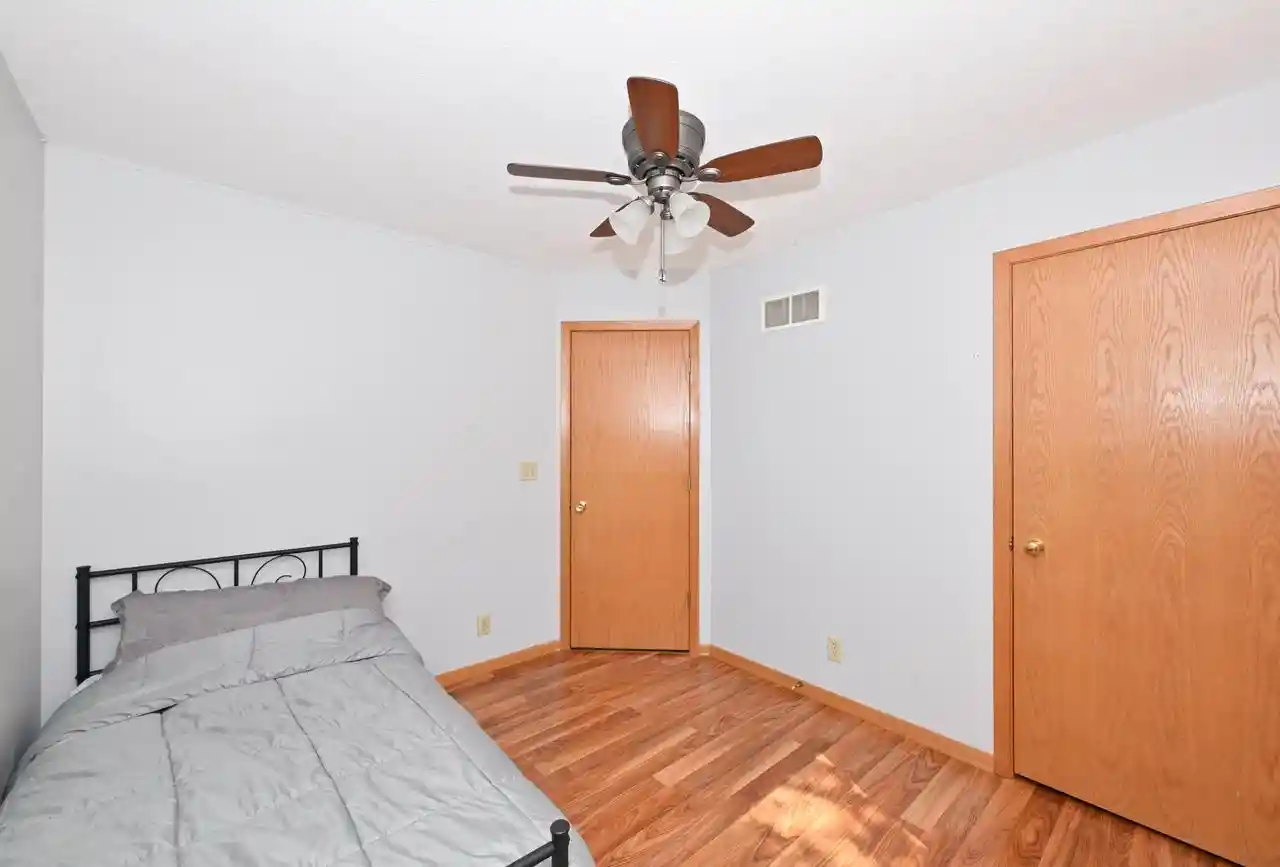 2nd image of W201n16255 Ash Dr Dr, Jackson, WI 53037 | MLS# 1973532