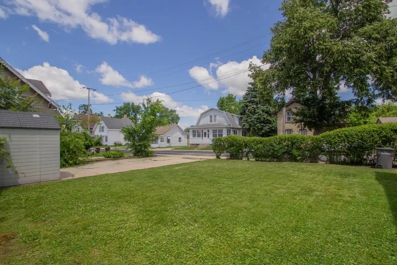 7th image of 510 N 4th Street Street, Watertown, WI 53094 | MLS# 1973537