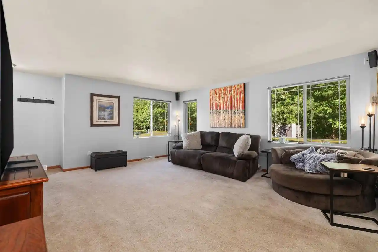 Photo 2 of Sale Pending at 530 Lexington Dr Dr, Oregon, WI 53575 | MLS# 2029012 | Listing updated on 2026-08-17