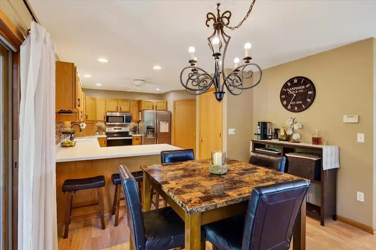2nd image of 1004 Gomer Dr Dr, Beaver Dam, WI 53916 | MLS# 2029014