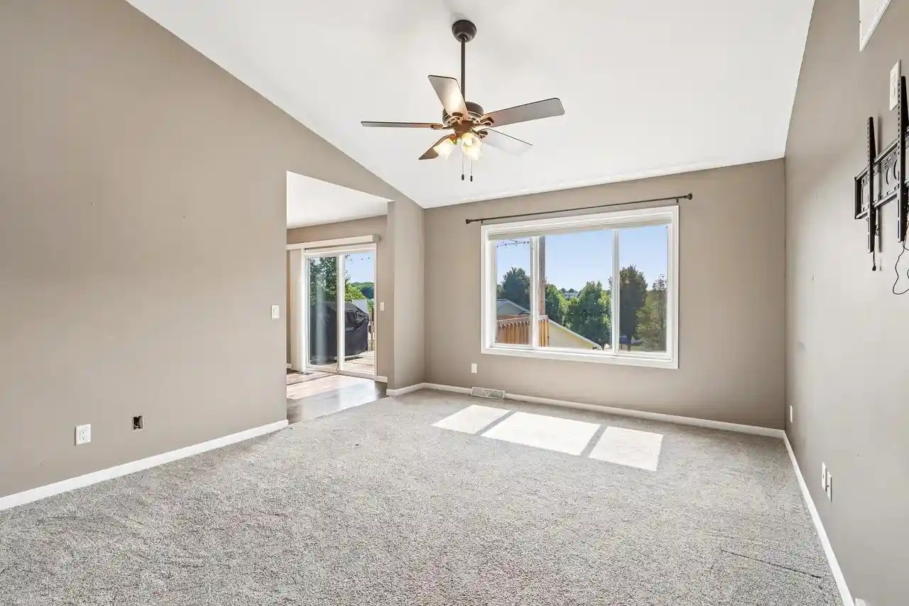 2nd image of 809 Brookstone Crest Crest, Mount Horeb, WI 53572 | MLS# 2029016