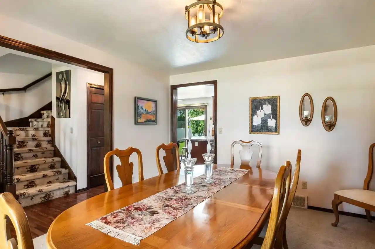 Photo 4 of Single family home for sale at 202 Brule Road Road, De Pere, WI 54115 | MLS# 50329851 | Listing updated on 2026-10-08