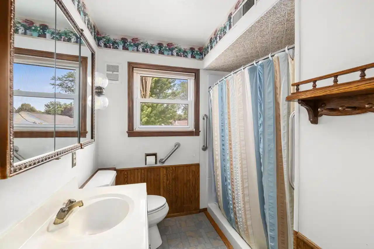 4th image of 419 Garland Street W Street W, West Salem, WI 54669 | MLS# 1973551