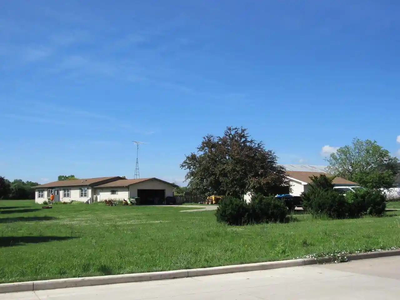 Photo 2 of Land for sale at 251 W Ripple Avenue Avenue, Oshkosh, WI 54902 | MLS# 50329864 | Listing updated on 2026-07-29