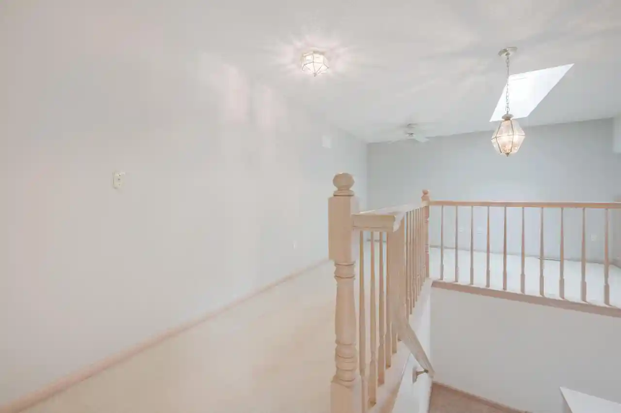 2nd image of N21w24178 Dorchester Dr Dr #1D, Pewaukee, WI 53072 | MLS# 1973557