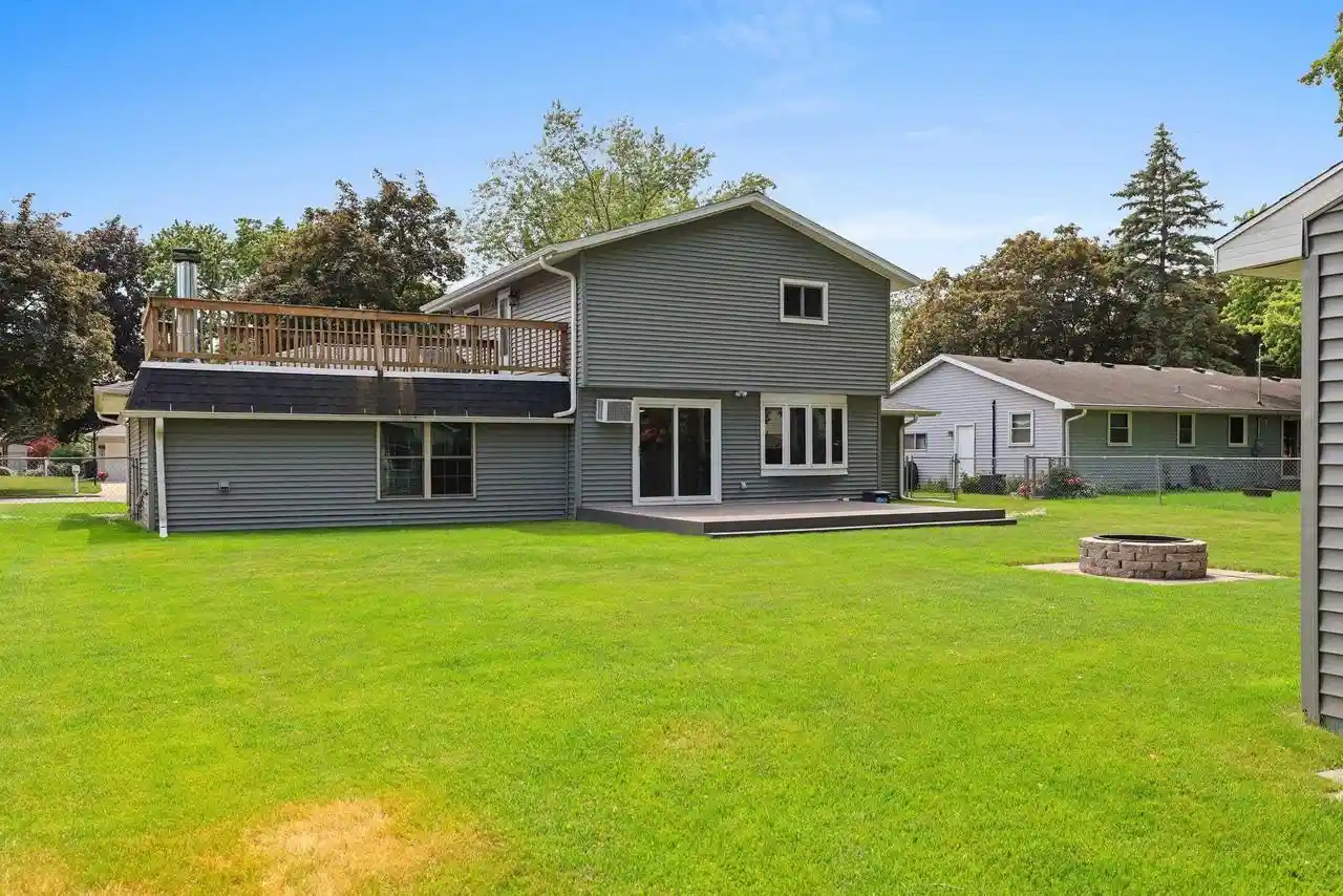 Photo 3 of Single family home for sale at 1248 April Lane Lane, Green Bay, WI 54304 | MLS# 50329868 | Listing updated on 2026-09-09