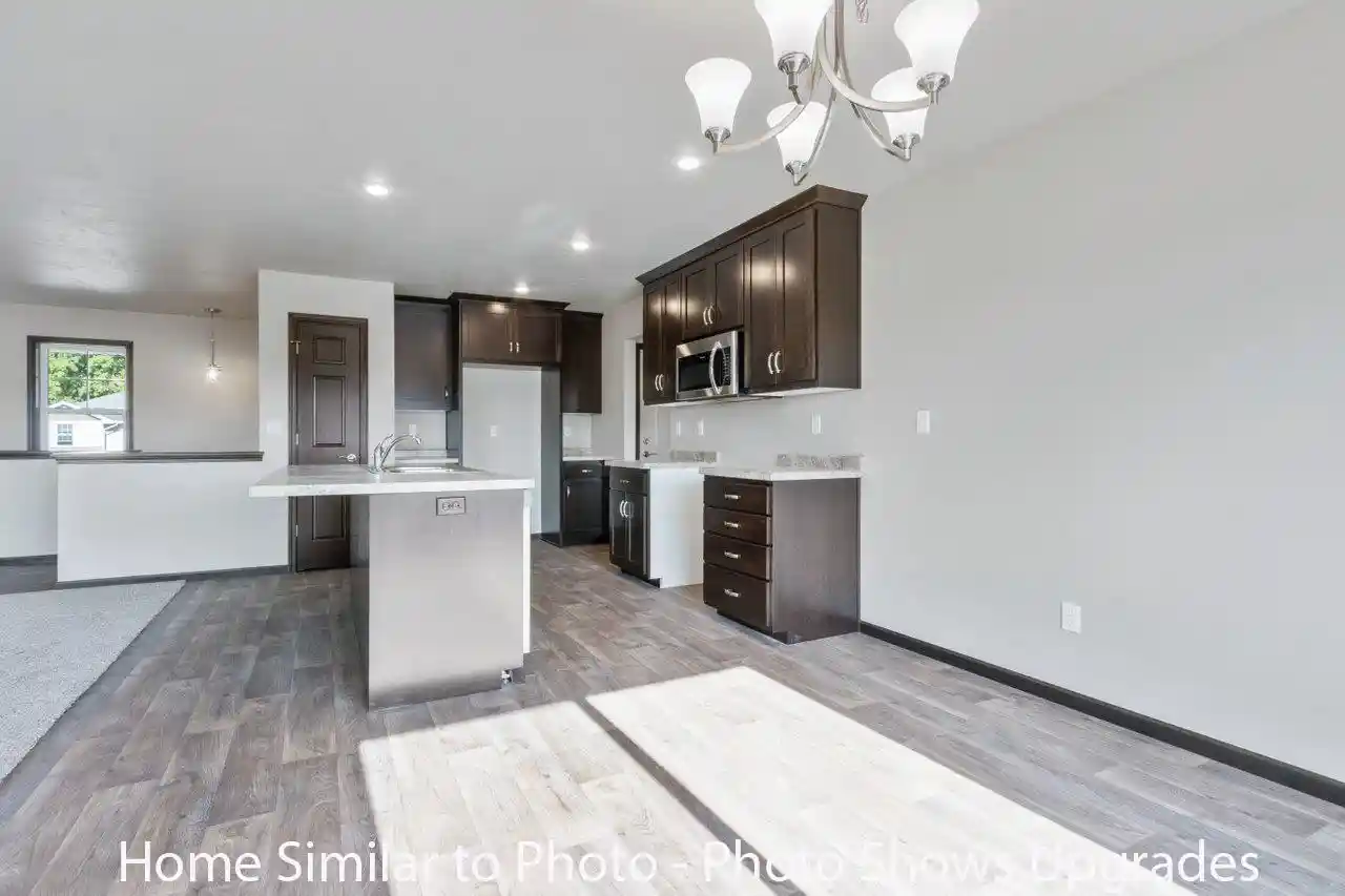 Photo 4 of Sale Pending at 1268 Putnam Dr Dr, Pulaski, WI 54162 | MLS# 50329870 | Listing updated on 2026-09-14