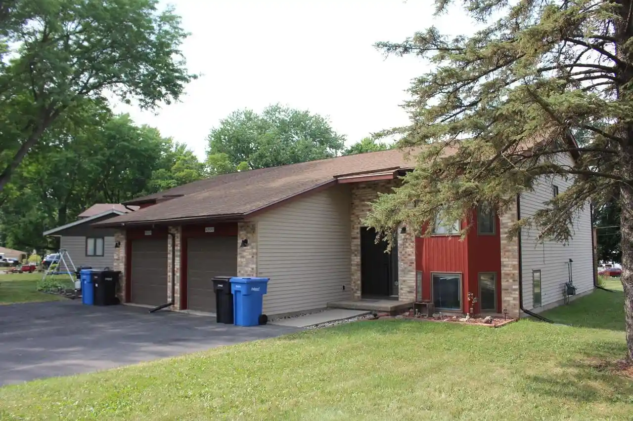 1st image of 4498 4500 Maple Lane Lane, Windsor, WI 53598 | MLS# 2029023