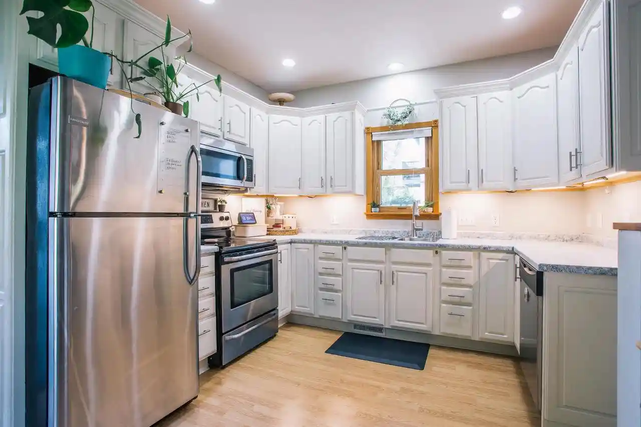 4th image of 907 S Vine Avenue Avenue, Marshfield, WI 54449 | MLS# 22603569