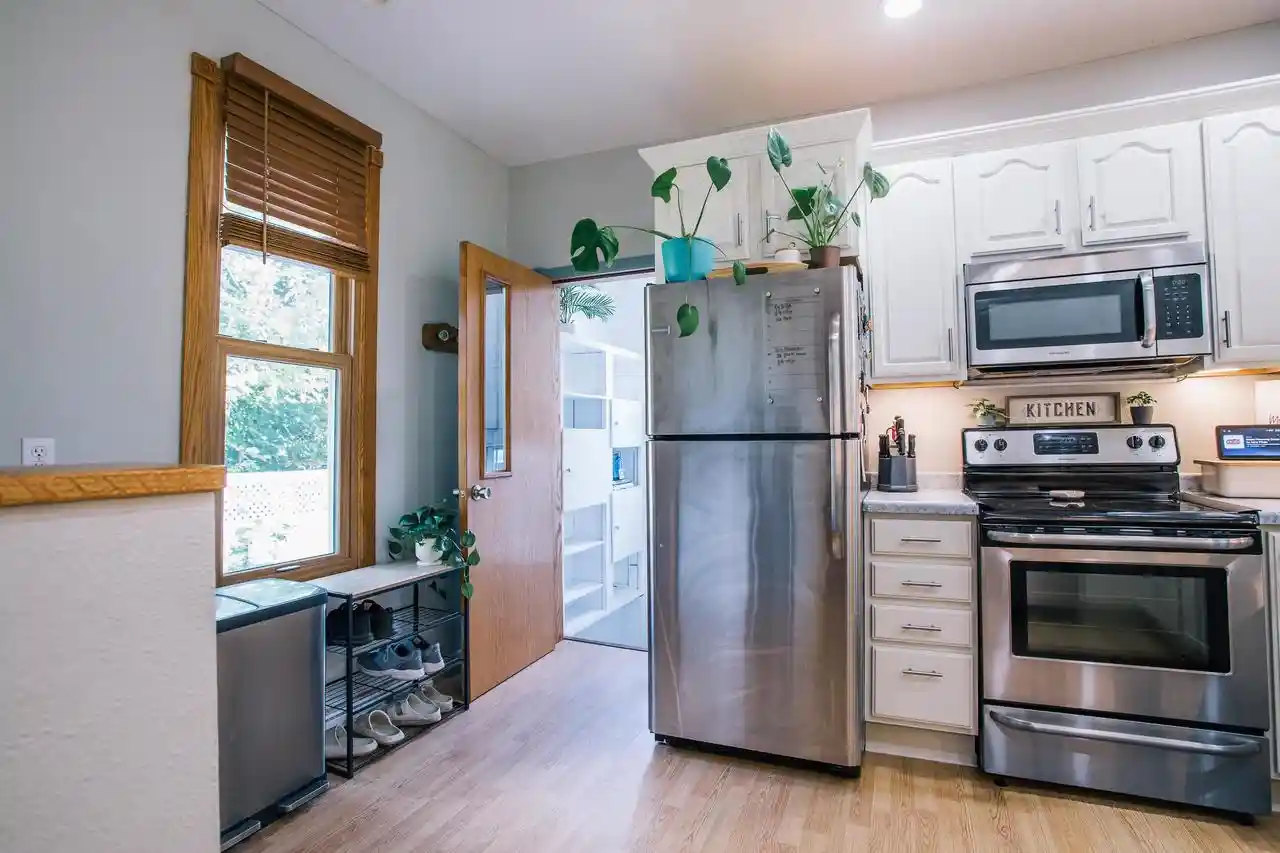 5th image of 907 S Vine Avenue Avenue, Marshfield, WI 54449 | MLS# 22603569