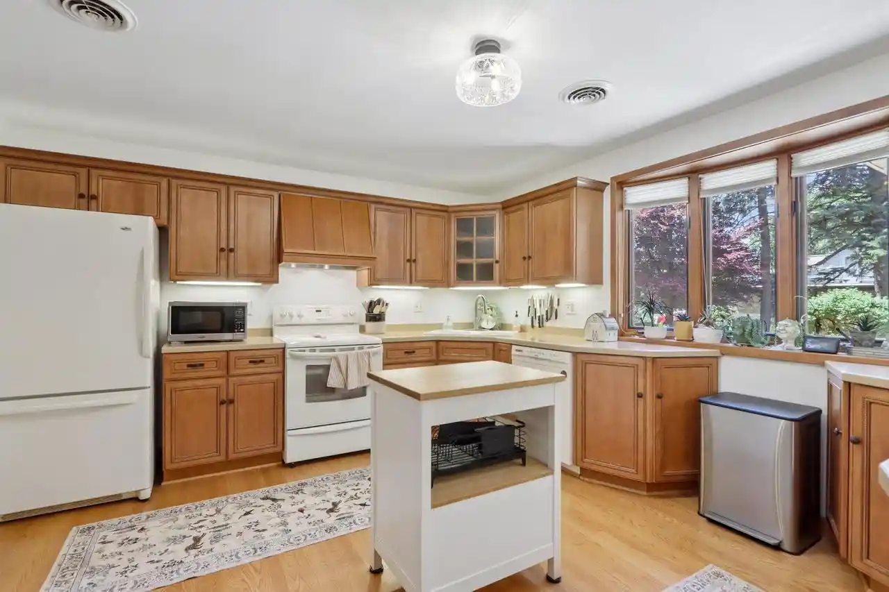 5th image of 3358 Taylor Avenue Avenue, Elmwood Park, WI 53405 | MLS# 1973562