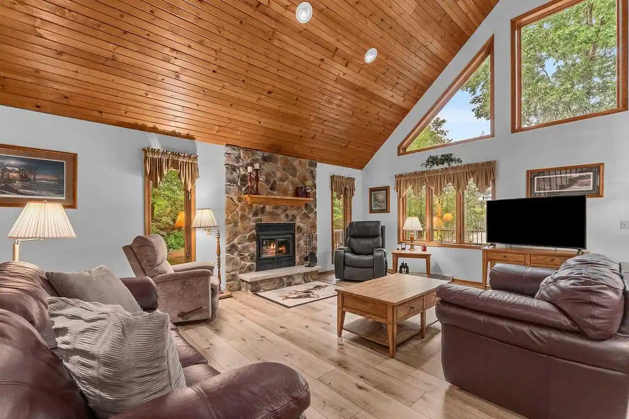 2nd image of 16486 John Lane Lane, Townsend, WI 54175 | MLS# 50329872