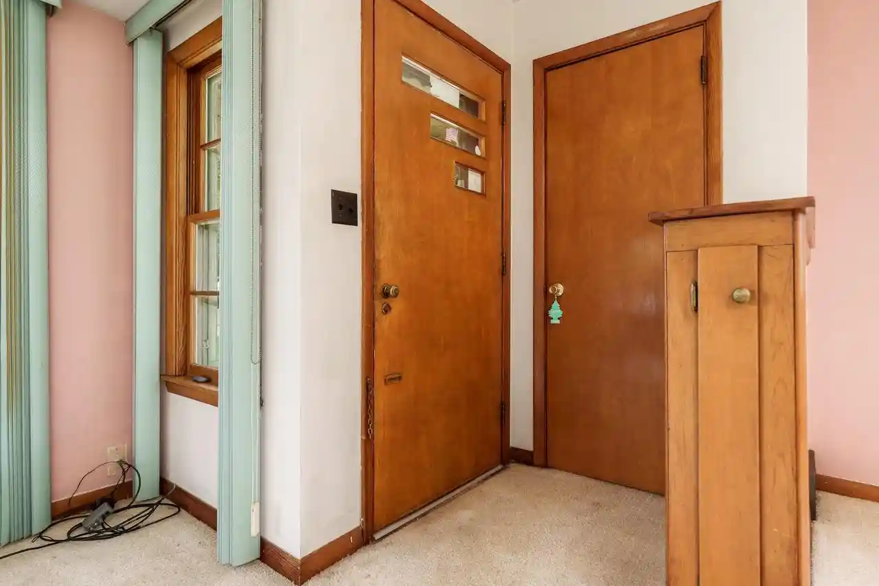 Photo 3 of Single family home for sale at 1538 Vernon Avenue Avenue, Beloit, WI 53511 | MLS# 2029027 | Listing updated on 2026-09-02