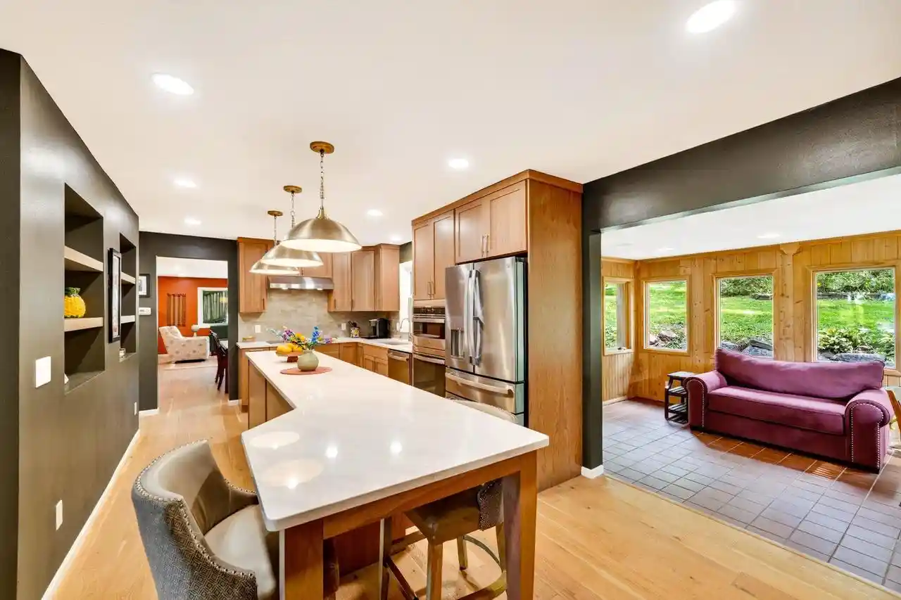 5th image of 1619 Elderwood Circle Circle, Middleton, WI 53562 | MLS# 2029034
