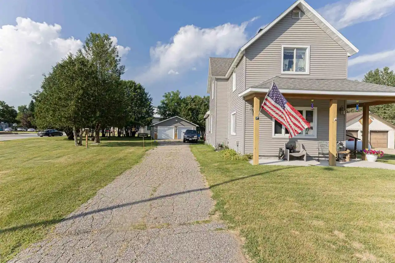 Photo 1 of Single family home for sale at 650 Schabow Street Street, Gresham, WI 54128 | MLS# 50329882 | Listing updated on 2026-09-10