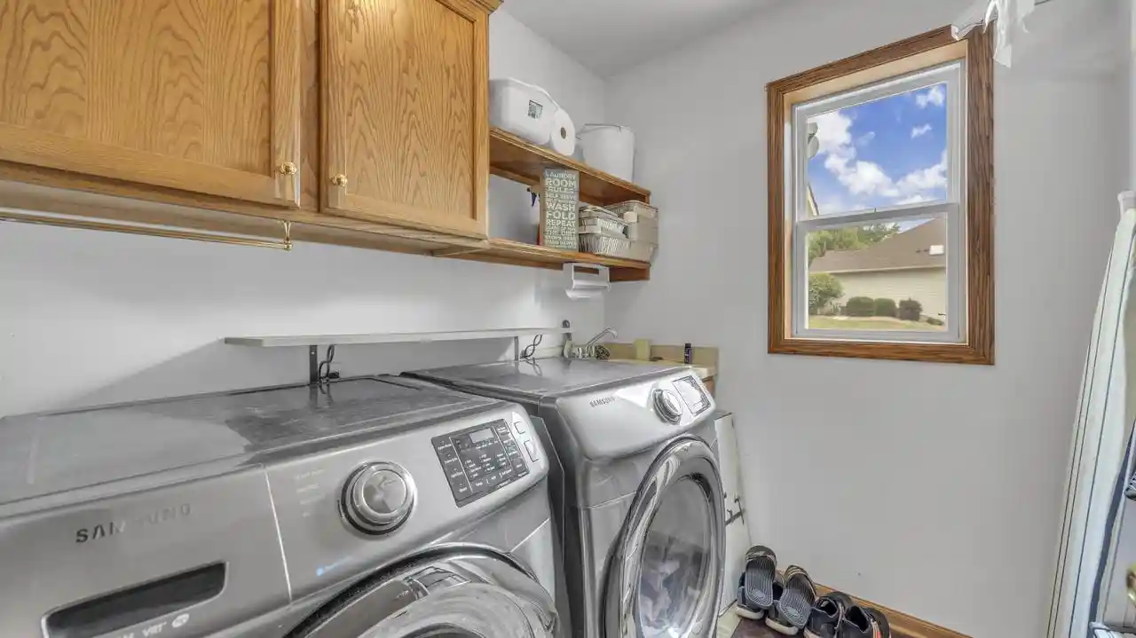 27th image of 1223 Huron Trail Trail, Sheboygan Falls, WI 53085 | MLS# 1973580