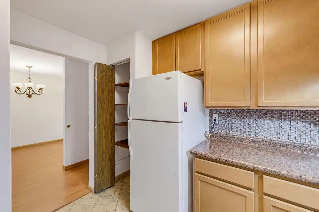2nd image of 6100 W Stonehedge Dr Dr #365D, Milwaukee, WI 53220 | MLS# 1973585