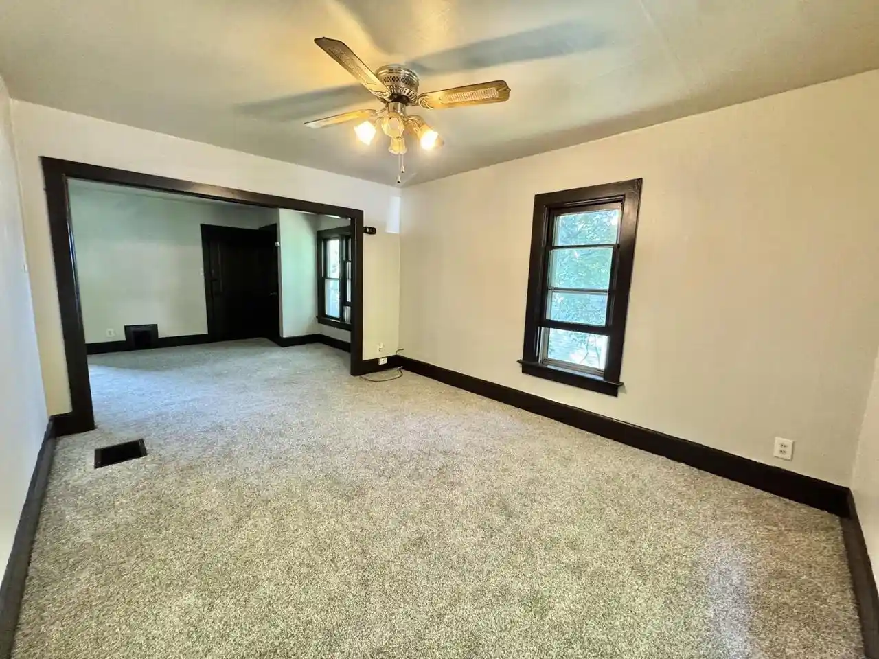 3rd image of 714 11Th Avenue Avenue, Green Bay, WI 54304 | MLS# 50329884