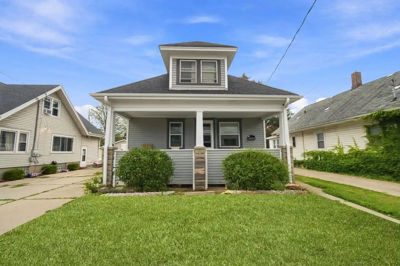 Single family home for sale at 4029 Sheridan Road Road, Kenosha, WI 53140 | MLS# 1973589