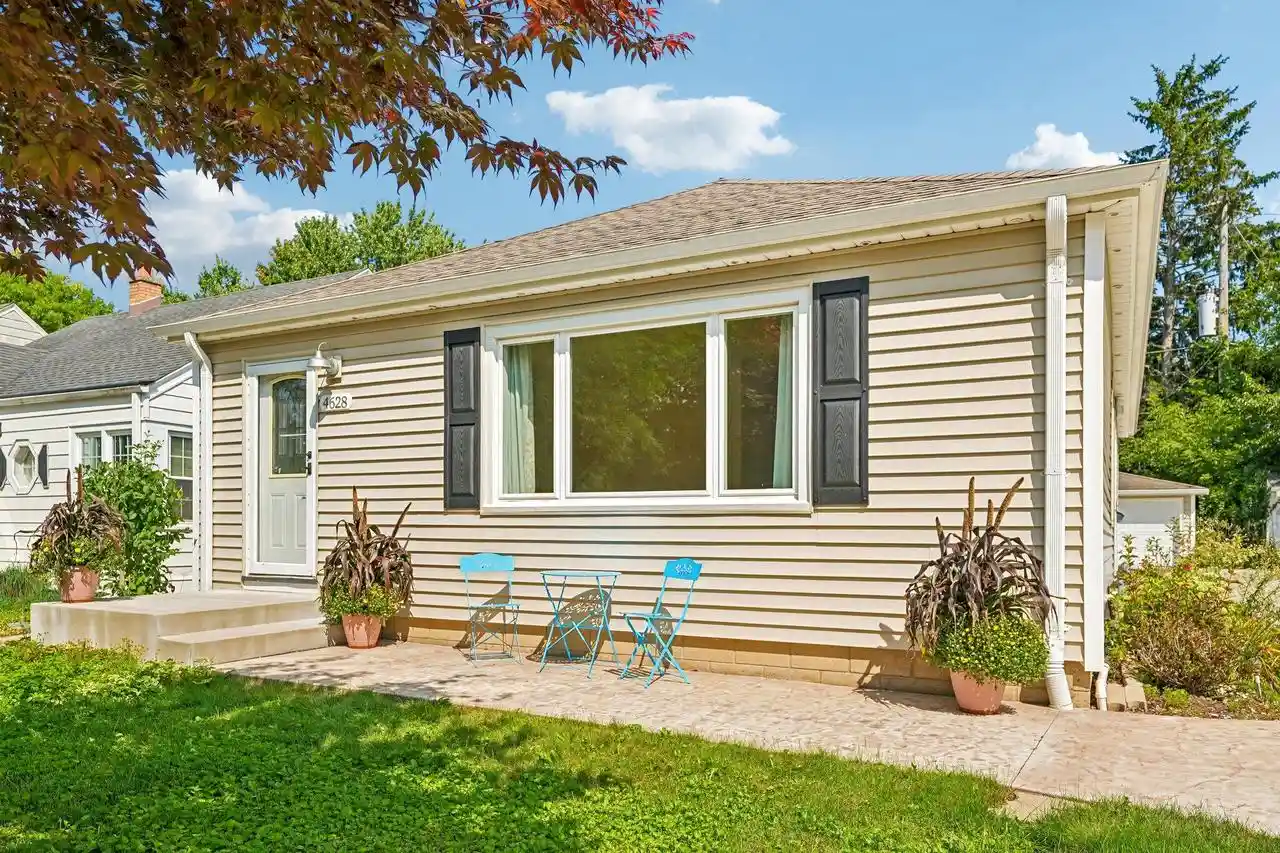 Photo 1 of Single family home for sale at 4628 N Hollywood Avenue Avenue, Milwaukee, WI 53211 | MLS# 1973600 | Listing updated on 2026-09-08