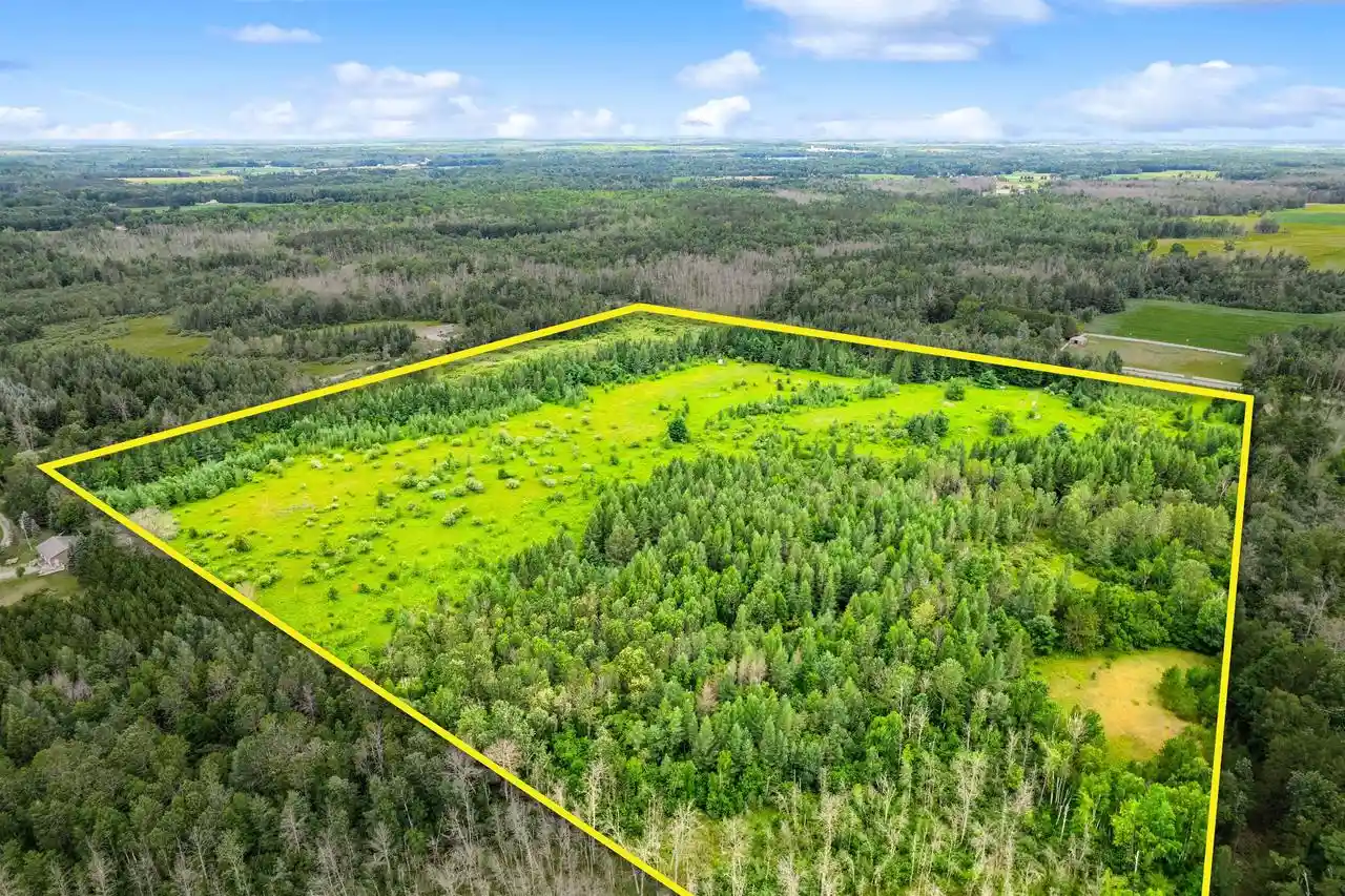 11th image of N7415 Number 7 Road Road, Menomonie, MI 49858 | MLS# 50329908