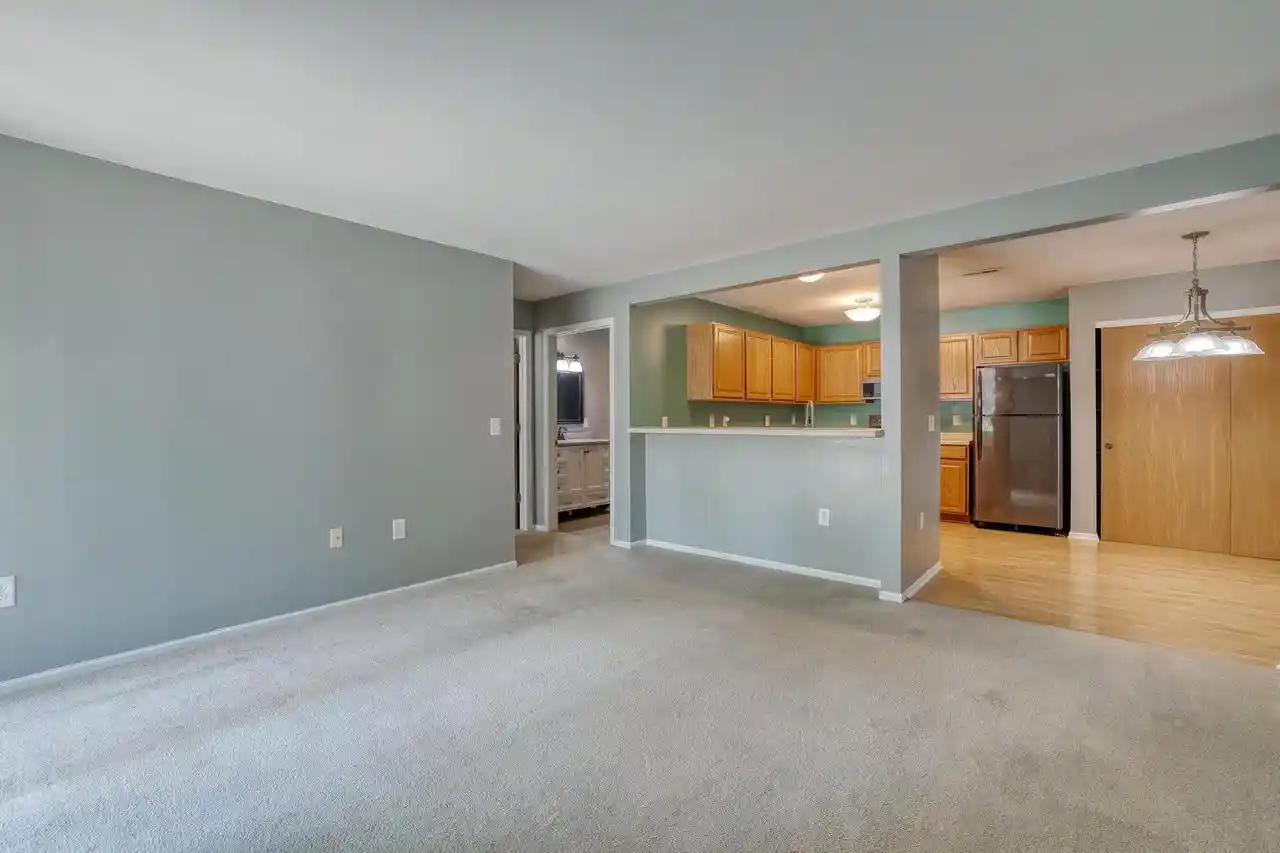 3rd image of 4875 Easy Street Street #5, Hartland, WI 53029 | MLS# 1973607