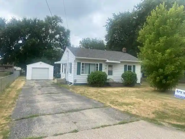 1st image of 850 E Briar Lane Lane, Beloit, WI 53511 | MLS# 2029050