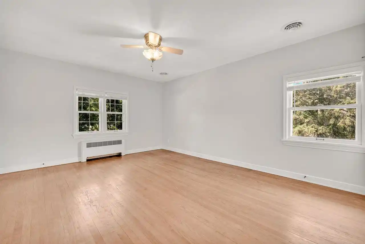 4th image of 208 W Chestnut Street Street, Port Washington, WI 53074 | MLS# 1973611