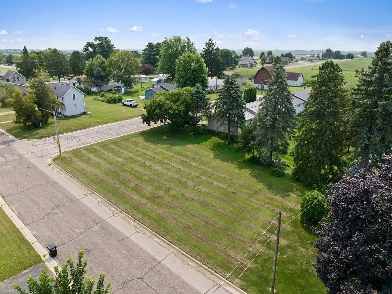 2nd image of 418 Monroe Street E Street E, Caledonia, MN 55921 | MLS# 1973616