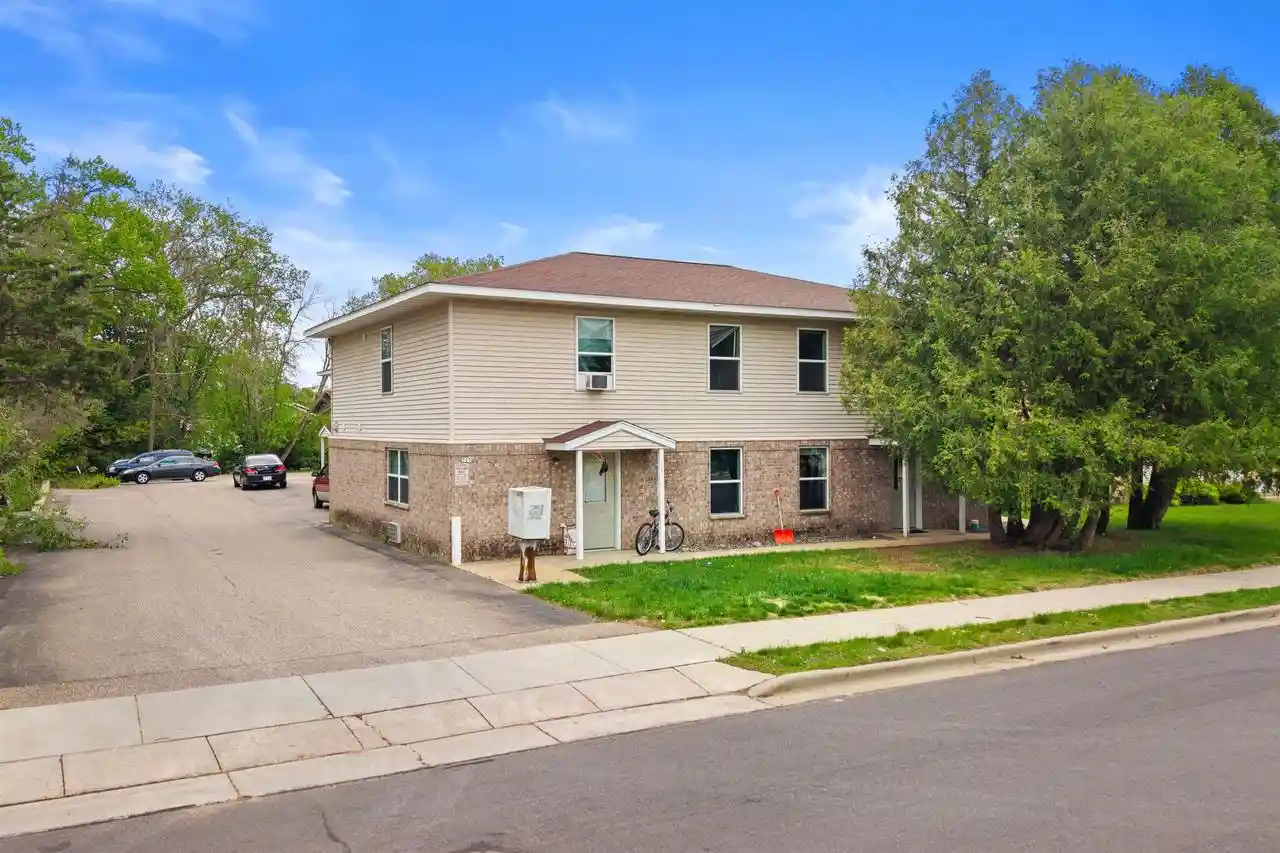 1st image of 725 Prentice Street Street, Stevens Point, WI 54481 | MLS# 22603584