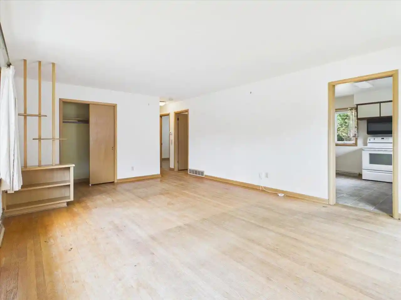 Photo 2 of Single family home for sale at 1710 Thackeray Road Road, Madison, WI 53704 | MLS# 2029058 | Listing updated on 2026-09-16