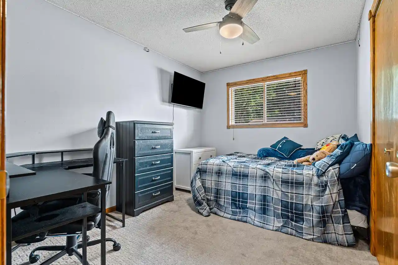 4th image of 1512 Cliffview Dr Dr, Holmen, WI 54636 | MLS# 1973619