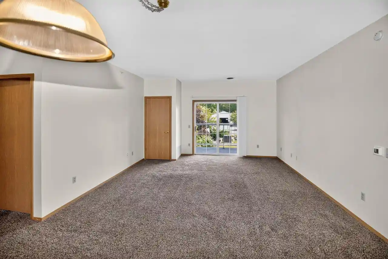 2nd image of 140 W Commerce Blvd Blvd, Slinger, WI 53086