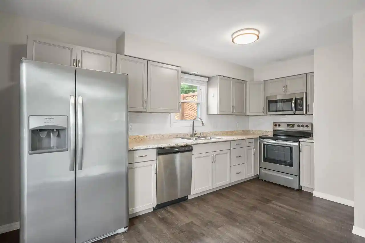 2nd image of 307 Valorie Lane Lane, Monona, WI 53716 | MLS# 2029066