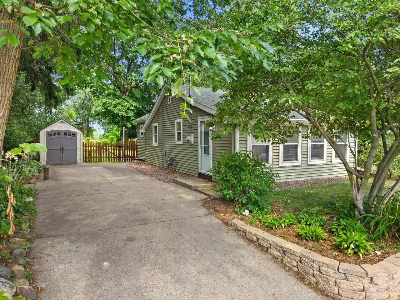 1st image of W342n4861 W Lindy Lane Lane, Nashotah, WI 53058 | MLS# 1973623