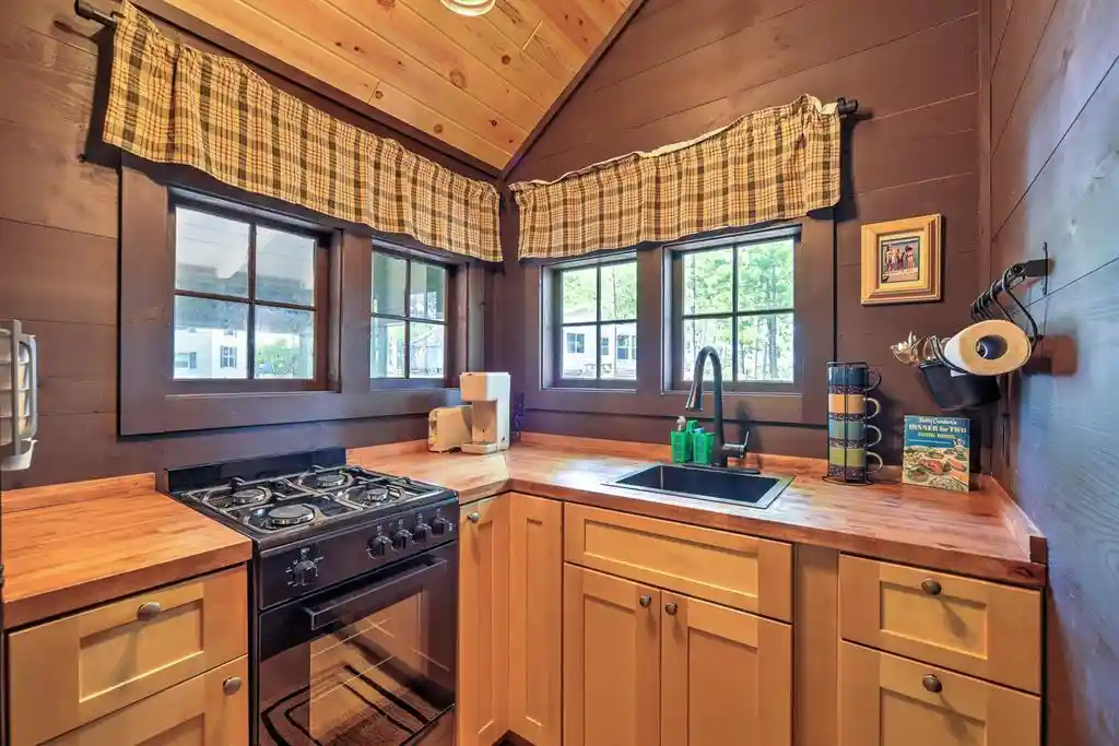 2nd image of 1324 W Pt Rd Rd, Spooner, WI 54801