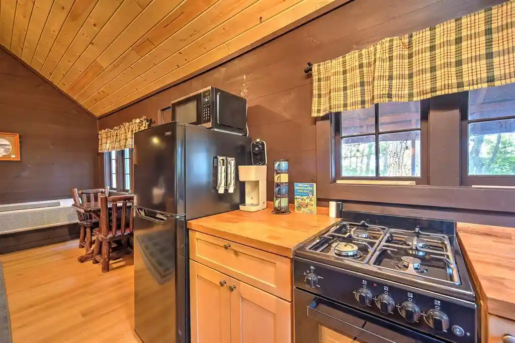 2nd image of 1324 W Pt Rd Rd, Spooner, WI 54801