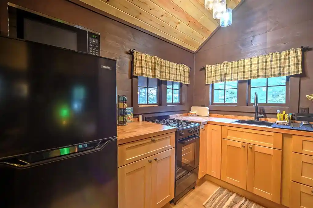 2nd image of 1324 W Pt Rd Rd, Spooner, WI 54801