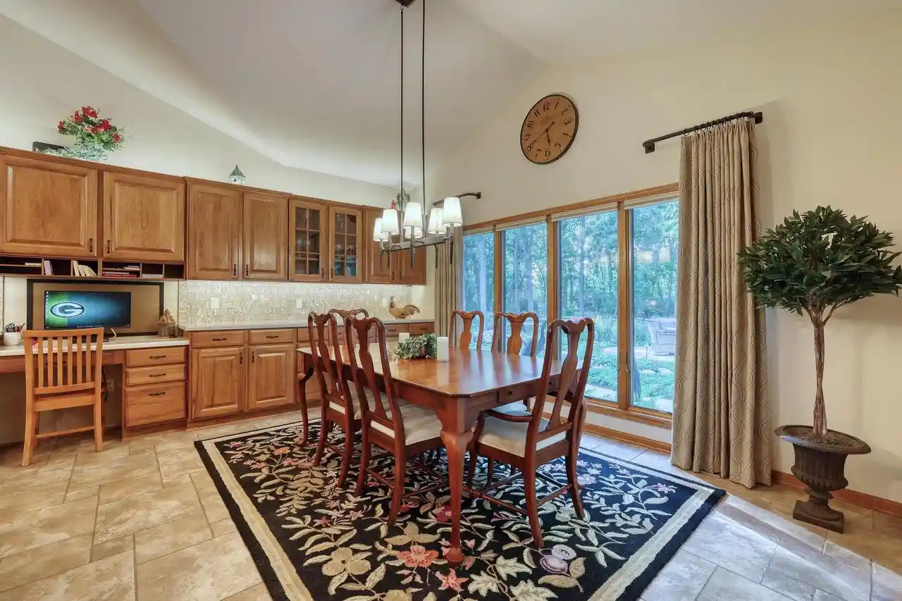 4th image of 11604 246Th Court Court, Trevor, WI 53179 | MLS# 1973629