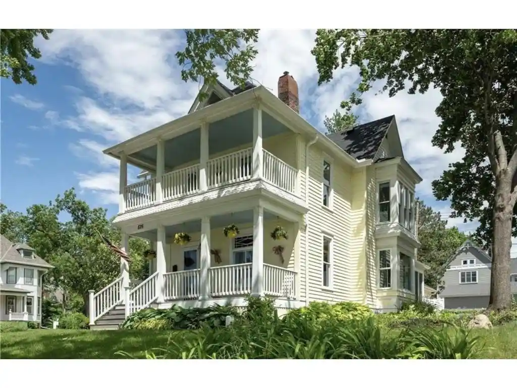 1st image of 826 2nd Street Street, Hudson, WI 54016 | MLS# 7117758
