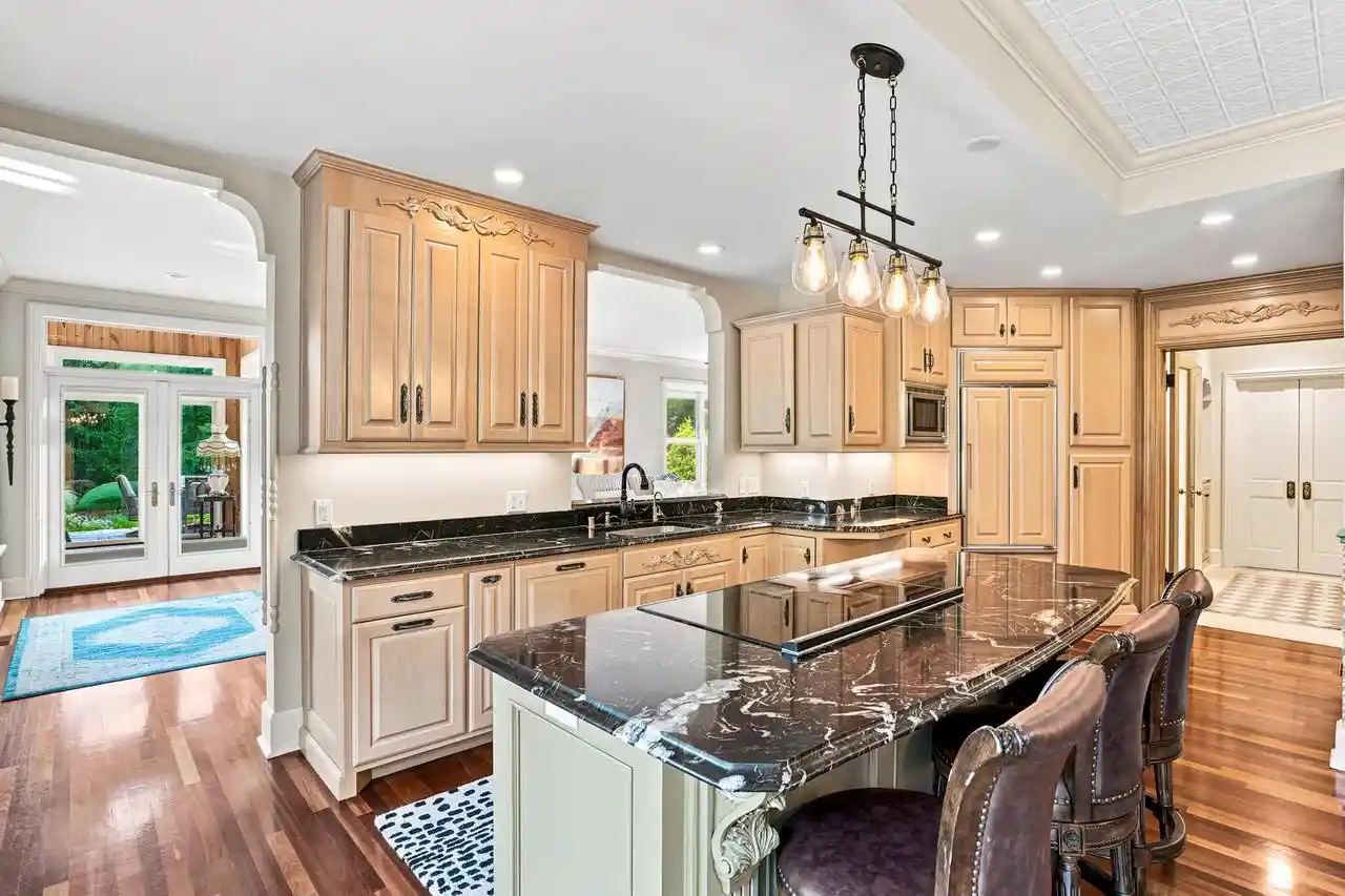 4th image of 12921 N Fox Hollow Road Road, Mequon, WI 53097 | MLS# 1973636