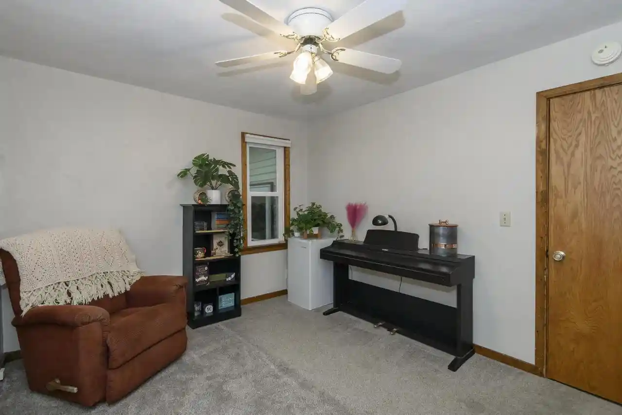 3rd image of 4013 S 40Th Street Street, Milwaukee, WI 53221 | MLS# 1973644