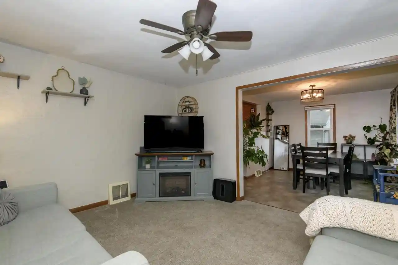 30th image of 4013 S 40th Street Street, Milwaukee, WI 53221 | MLS# 1973644