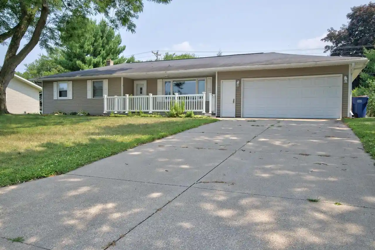 1st image of 643 Winter Street Street, Onalaska, WI 54650 | MLS# 1973643