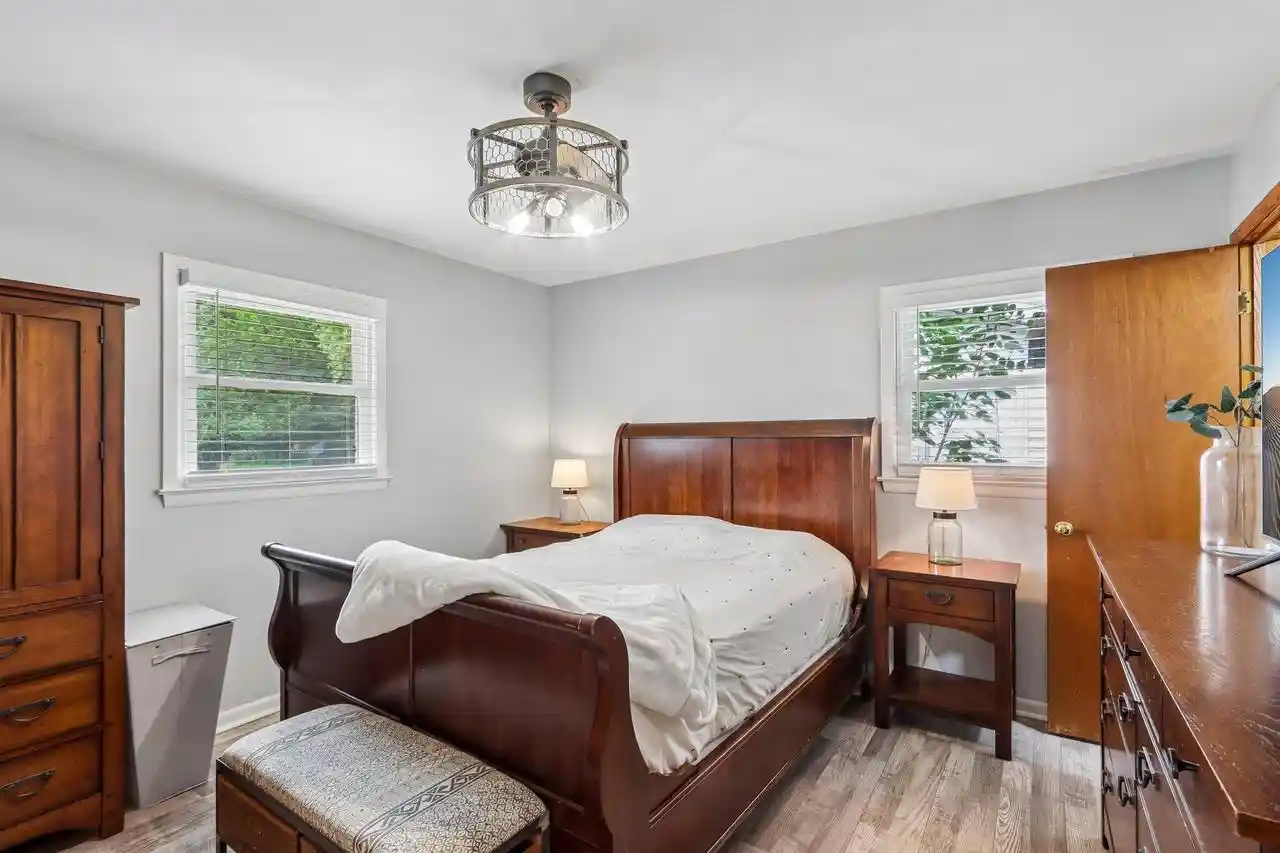 24th image of 1517 Meadow Court Court, Port Washington, WI 53074 | MLS# 1973645